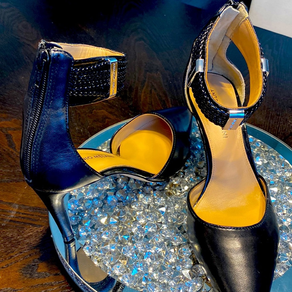 Antonio Melani, Black leather heels size9
